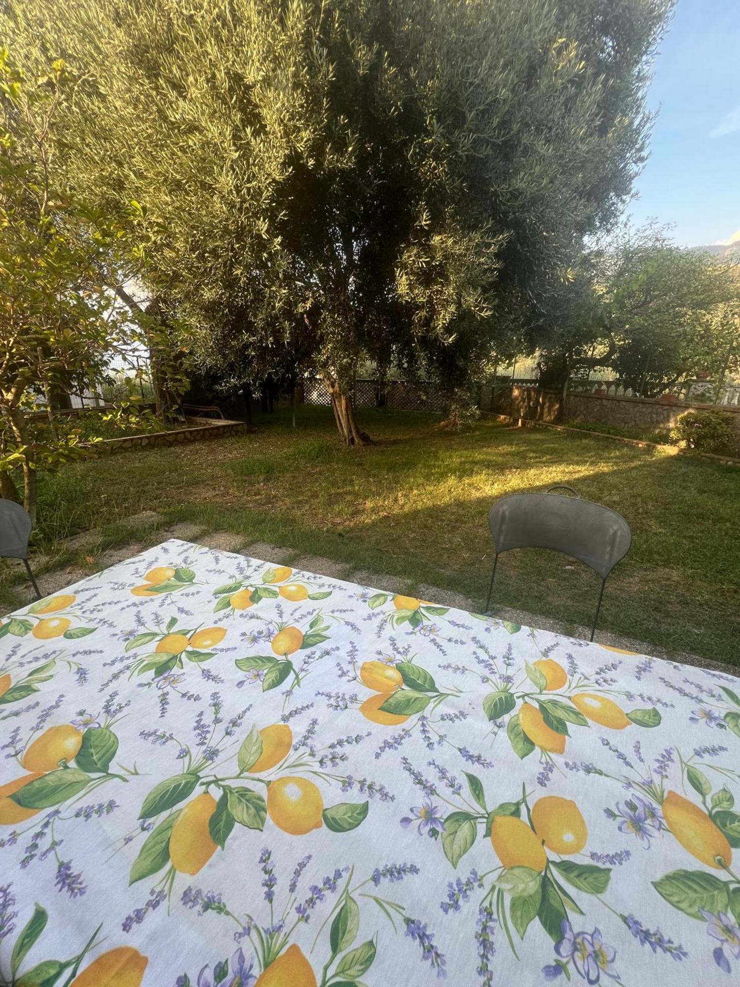 Apartamento Le Gemelle Vico Equense Exterior foto